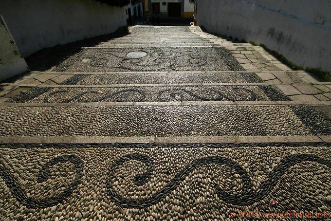 Pebble scale mosaico Calle Cuesta del Bailío, Cordoba - Spagna, Andalusia
