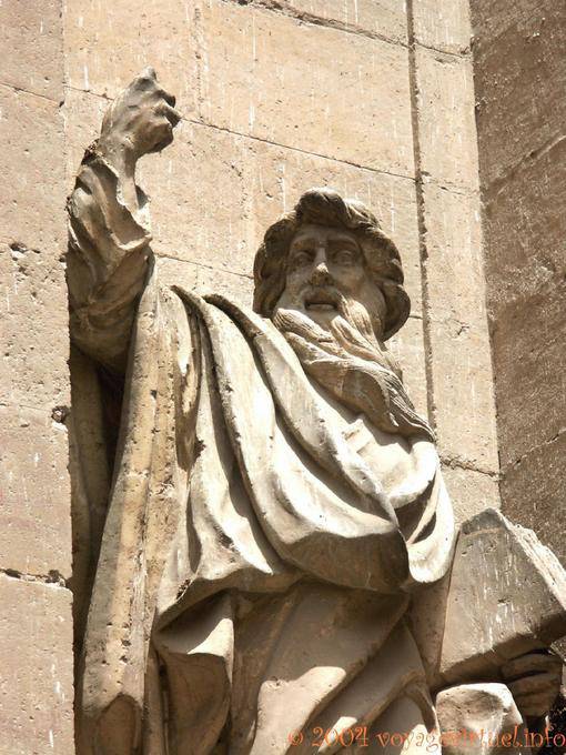 Statua della Cattedrale saggio dell'Incarnazione, Granada - Spagna