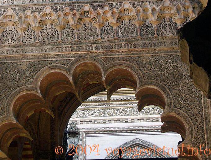 Architettura islamica al dettaglio arco lobate, Mezquita Cordoba - Spagna, Andalusia