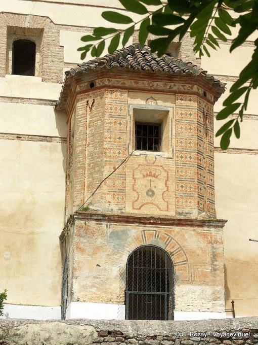 Vecchia vernice su Iglesia Sancti Spiritu, Ronda - Spagna, Andalusia