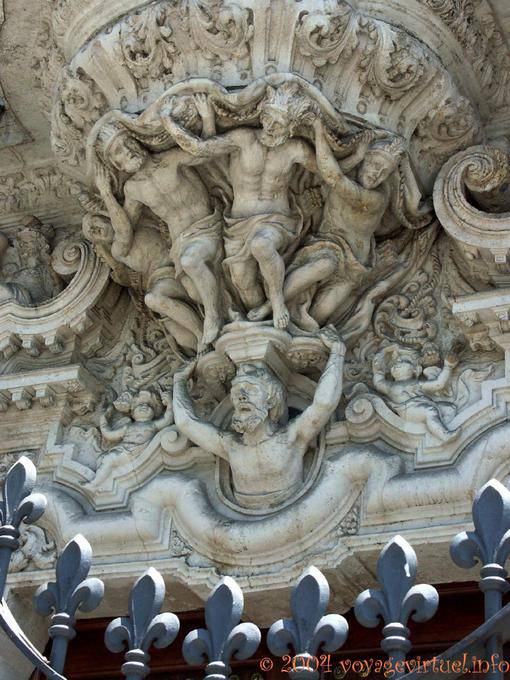Particolare dell'ingresso principale del Palacio de San Telmo, Avenida Roma, Siviglia - Spagna
