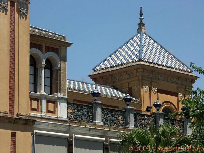 Piastrelle bianche e blu, Siviglia - Spagna