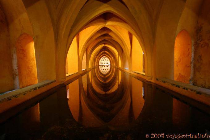 Bagno Maria de Padilla, Alcazar di Siviglia - Spagna