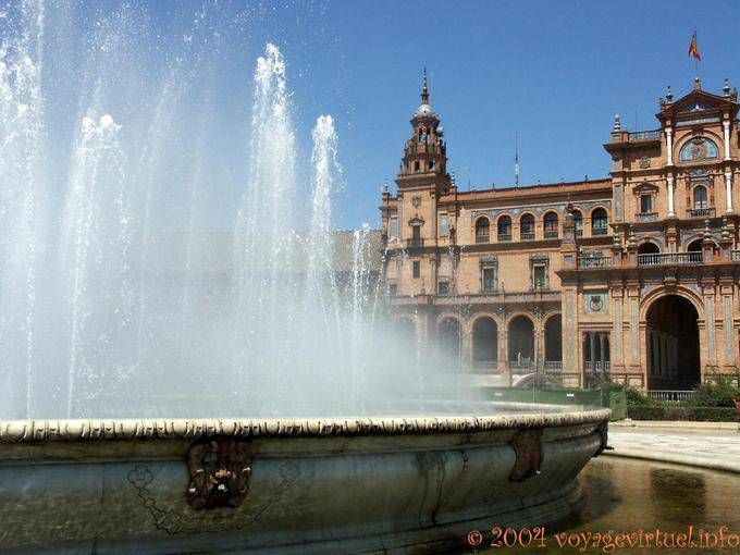 Fontana Vicente Traver, Siviglia Plaza Espana - Spagna