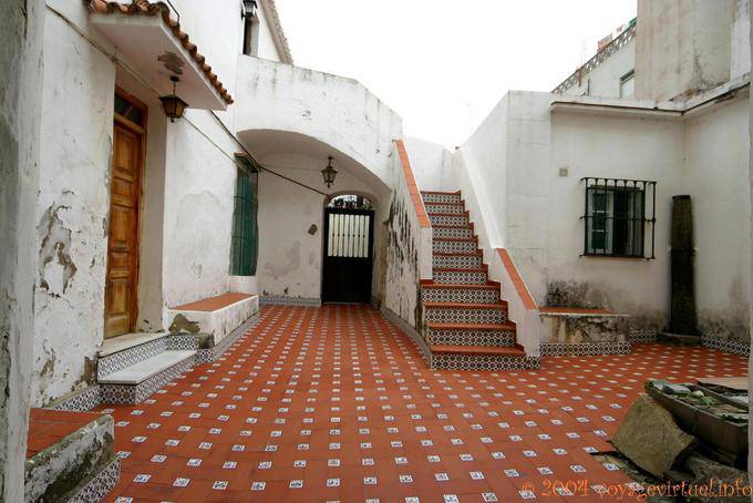 Cortile di una casa, Tarifa - Spagna