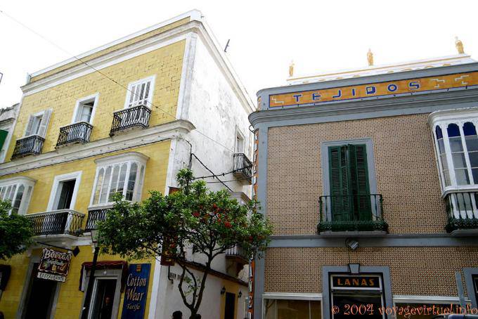 Case sul all'angolo di Calle San Pedro e Sancho IV Bravo, Tarifa - Spagna