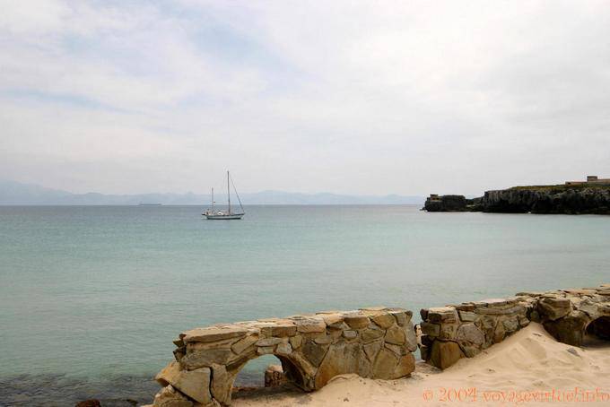 Barca visto da Avenida Forze armate Las Tarifa - Spagna