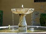 Gocce d'acqua su marmo, Cordoba, Spagna.