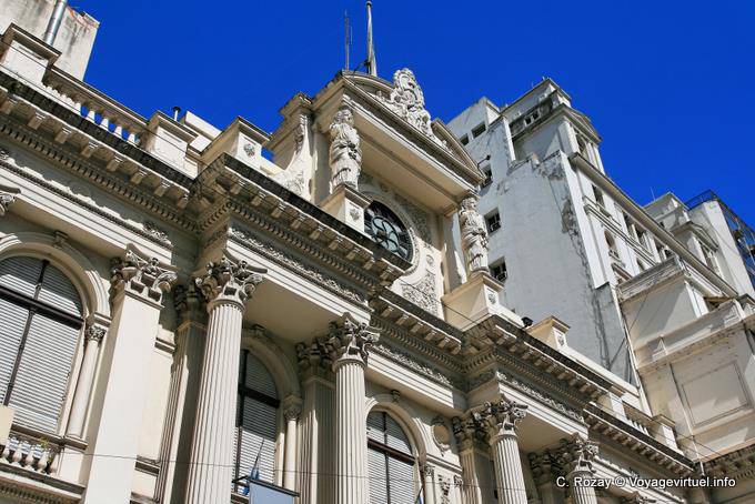 Avenida San Martin, Banco edificio centrale, Buenos Aires - Argentina