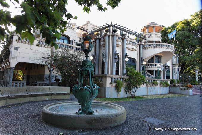 Museo de la Rida, Av Los Italianos, Puerto Madero, Buenos Aires - Argentina
