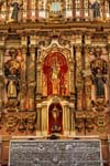 El Retablo Mayor (altare maggiore) Altare Basilica del Pilar, Buenos Aires, Argentina.