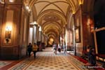 Il diritto baia della Catedral Metropolitana, Buenos Aires, Argentina.