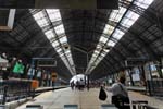 Stazione Retiro Mitre, banchine, Buenos Aires, Argentina.