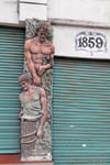 Scultura Av. Don Pedro de Mendoza, La Boca, Buenos Aires, Argentina.