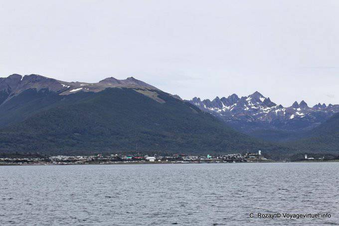 Ushuaia, Puerto Williams (Cile) - Argentina