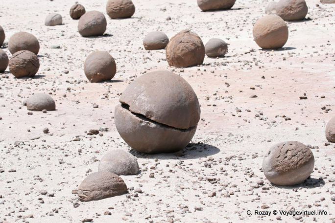 Rotto palla, Ischigualasto, Cancha de Bochas - Argentina