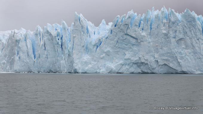 Ice scogliere 74m alto ghiacciaio Perito Moreno, El Calafate - Argentina