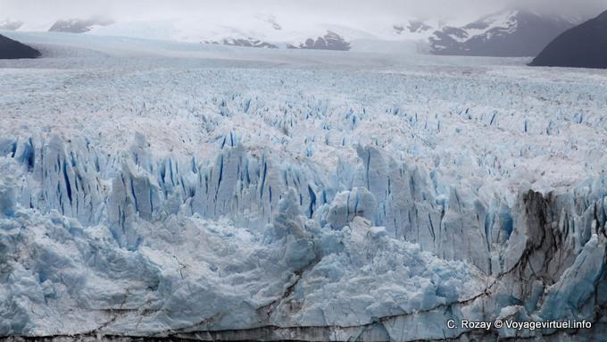 Un mare di ghiaccio spesso 700 metri, Ghiacciaio Perito Moreno, El Calafate - Argentina