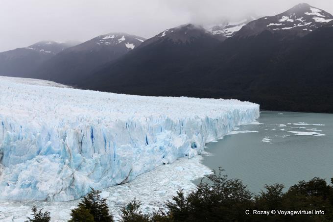 Lingua sud immersione nel Lago Argentino, Perito Moreno, El Calafate - Argentina