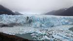 Lato sud del collasso rimane fino al bivio con la penisola Magallanes, Ghiacciaio Perito Moreno, El Calafate, Argentina.