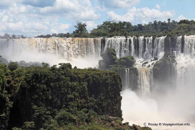 Un'altra vista del Salto San Martin, Puerto Iguazu Cataratas - Argentina