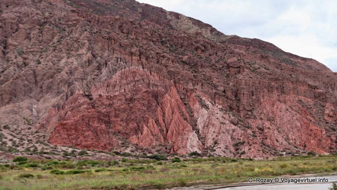 Effetti di erosione in montagna, Quebrada de las Conchas - Argentina