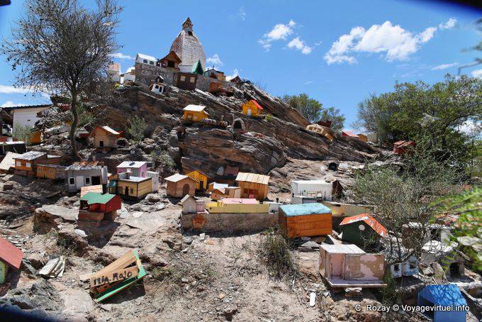 Salita al santuario Difunta Correa, Vallecito, Provincia di San Juan - Argentina