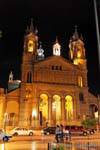 Facciata della Catedral Basilica de San Nicolas y La Rioja, Argentina.