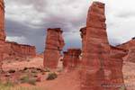 Un'altra vista della figura del totem Talampaya, Argentina.