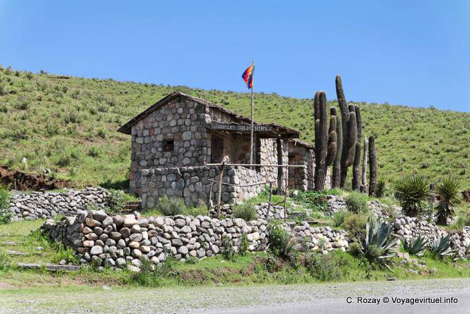 Casolare in pietra e cactus, Tafi del Valle, Ruta 307 - Argentina