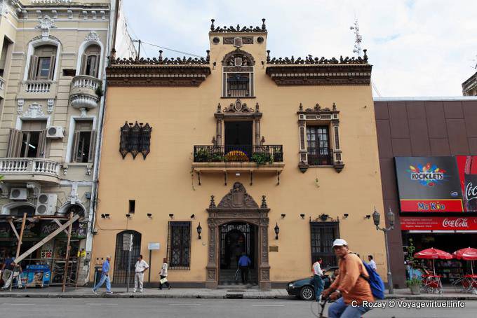 Casa Economia, Plaza Independencia, Tucuman - Argentina