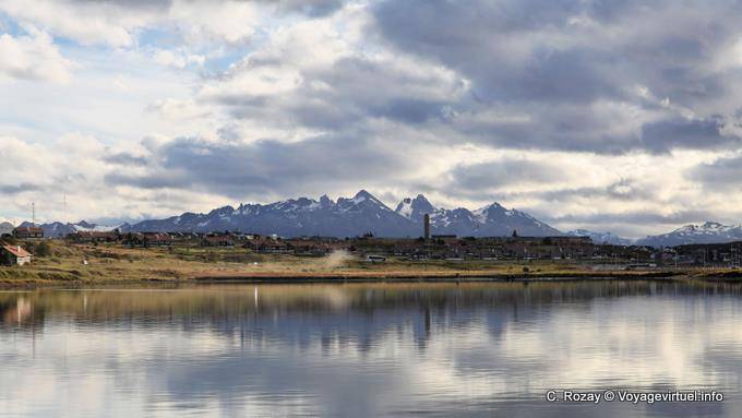 Riflessioni in bahia Encerrada, Ushuaia - Argentina