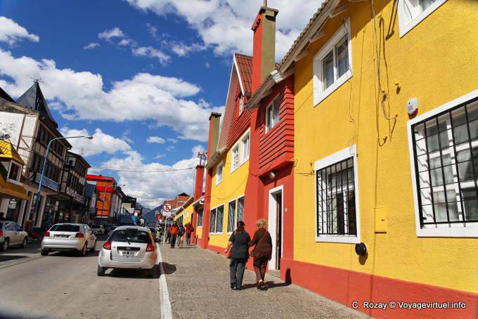 Avenida San Martin, Ushuaia - Argentina