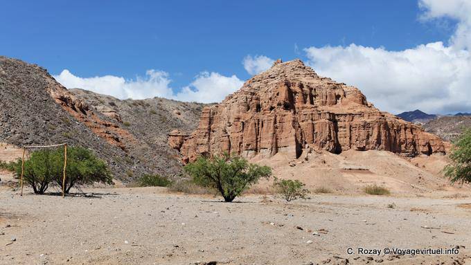 Formazione geologica di Angastaco Valley Calchaquies, Ruta 40 - Argentina