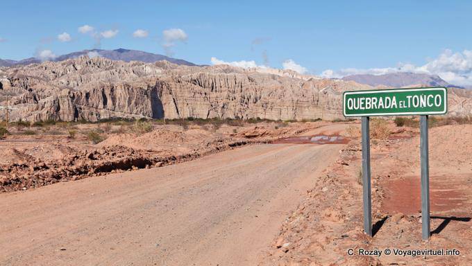 Quebrada di ingresso El Tonco Valley Calchaquies, Ruta 40 - Argentina