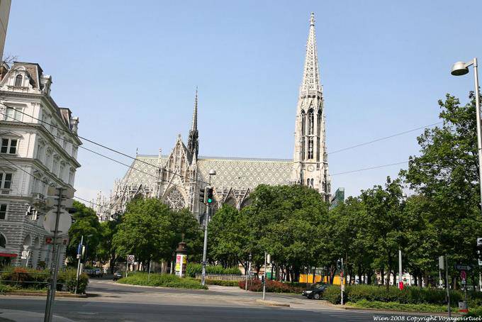 Chiesa Votiva, visto da dietro - Vienna - Austria