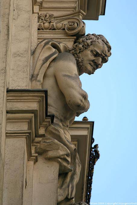 Wipplingerstrasse, faccia buffa - Vienna - Austria