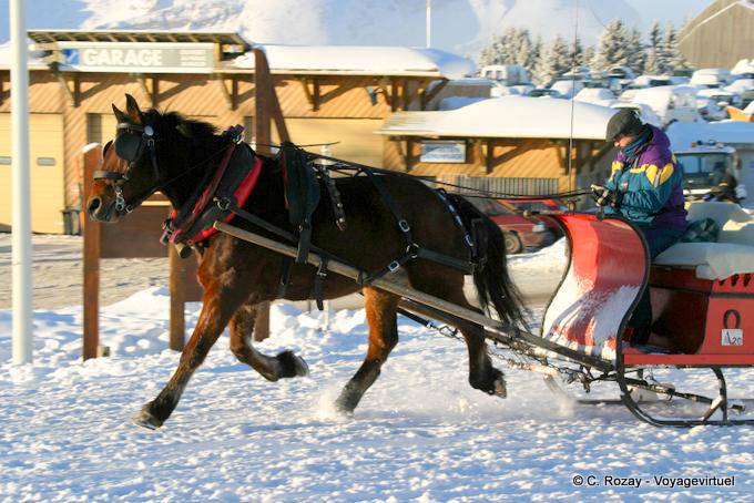 Il cavallo alato, Avoriaz - Alpi, Francia