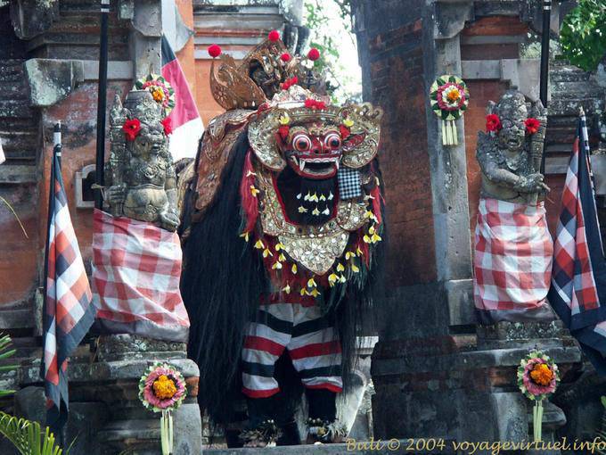 Mostro Rahwana, danza balinese Kriss - Bali
