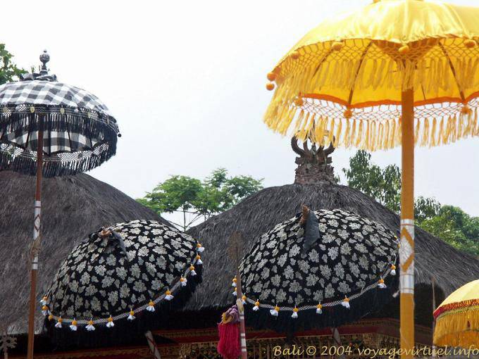 Ombrelli tradizionali, Pura Besakih - Bali