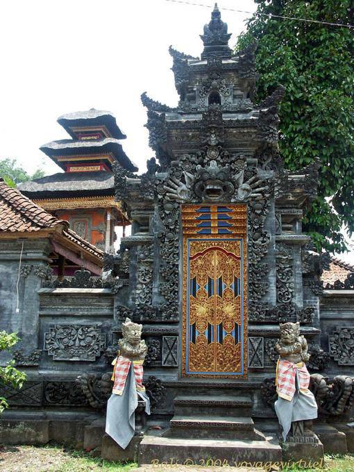 Golden Gate, Kehen - Bali