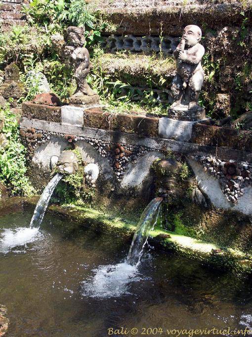 Fontane, Gunung Kawi - Bali