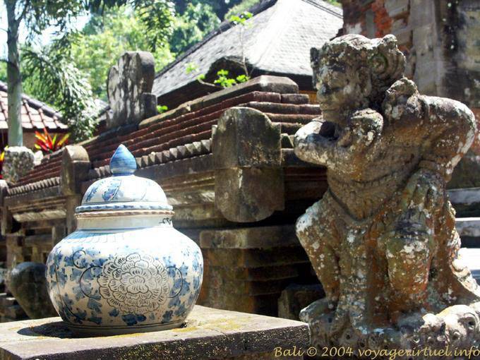 Vaso prezioso, Tirta Empul - Bali