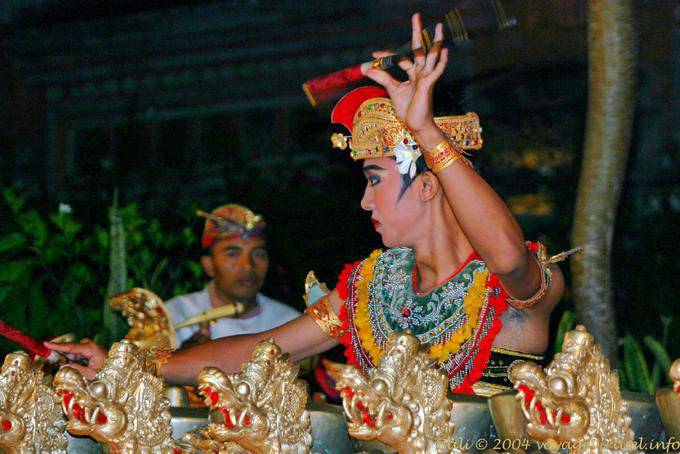 Set mano con pennello Barong - Bali
