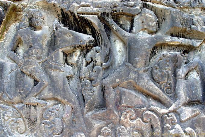 Bassorilievo scena di caccia, Yeh Puluh - Bali