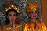 Grazie alla fine della danza, Nusa Dua, Bali.