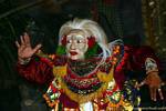 Uno dei personaggi Ubud Barong Danza, Bali.