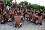 Percussione Vocal Balinese Kecak Uluwatu, Bali.