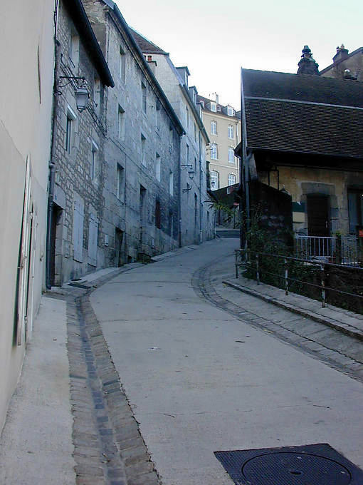 Besançon, lungo la strada da Chambrier - Francia