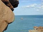 Barca da pesca visto dal Guardia costiera pista, Bretagna, Francia.